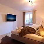 Ruhige Chalet-style Am Kurpark Neben Der Therme Apartamento Oberstdorf