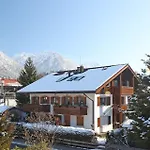 Ruhige Chalet-style Am Kurpark Neben Der Therme