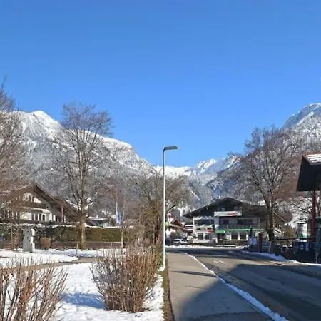 'chalet-style' Ruhige&zentrale 3-raum-suite Direkt Am Kurpark Apartment *