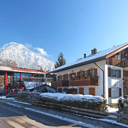 Ruhige Chalet-style Am Kurpark Neben Der Therme Apartmán Oberstdorf
